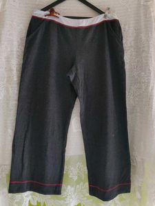 SOMA Comfy Grey Cropped Lounge Pants