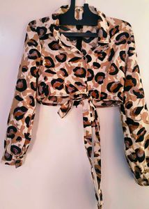 Leopard Print Tie-Front Cropped Shirt