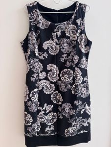 Elle - Black And White Paisley Floral Print Dress