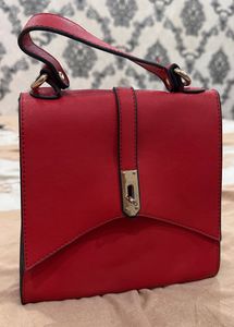 Alvaro Castagnino Red Beautiful Cross Body Purse