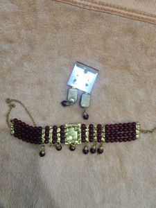 Elegant Maroon Choker Necklace