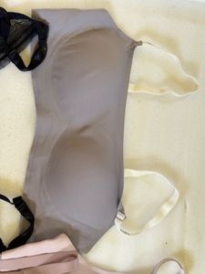 4 bras 36B/34D