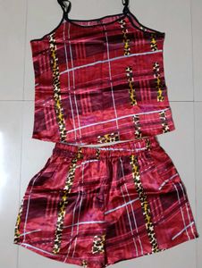 Women Nightwear Set – Printed Cami Top &amp; Shorts