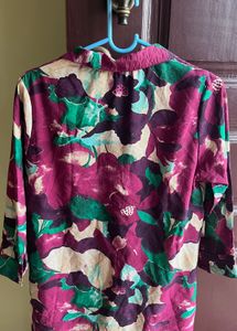 Max New shirt with tag