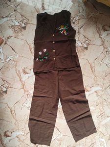 Comfortable Brown Linen-Look Pants