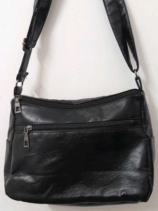 SAVANA Black Faux Leather Bag