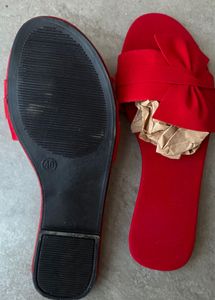 Red Bow Slip-On flats