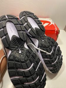 Nike Mens V5 RNR Sneakers 1000%ORIGINAL 💯 UK-9