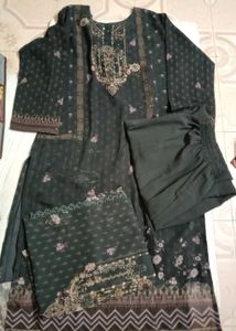 Embellished Kurta Set