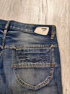 Ma5913 Diesel jeans waist 36 inches