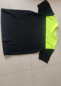 Nike Men's Neon &amp; Black T-Shirt
