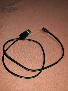 Noise fit watch charging cable / charger