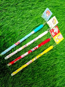 Set Of 4 Unicorn Gel Pens