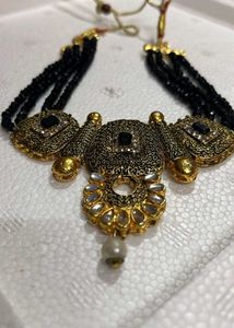 Elegant Black Beaded Necklace