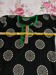 Stylish Black &amp; White Printed Kurta