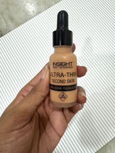 Insights ultra light foundation