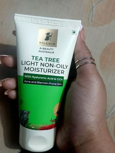 Pilgrim Tea Tree Light Non Oily Moisturizer