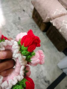 Handmade Floral Scrunchie om