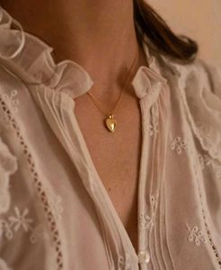 Chic Gold Heart Pendant Necklace