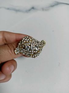 Sparkling Rhinestone Brooch