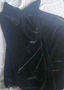 Elegant Black Maxi Dress