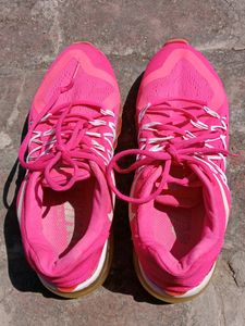 ORIGINAL NIKE AIRMAX RUNNING SHOES