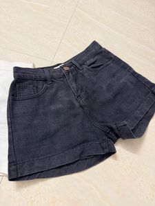 Cute Denim &amp; White Shorts Set