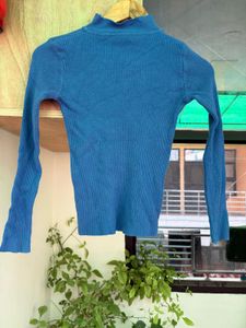 Chic Blue Ribbed Mock Neck Top