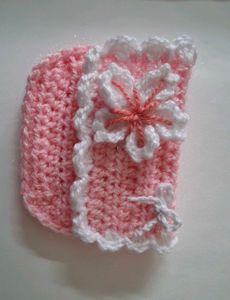 Crocheted Pink pouch with Flower