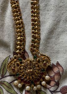 Intricate Indian Necklace Set