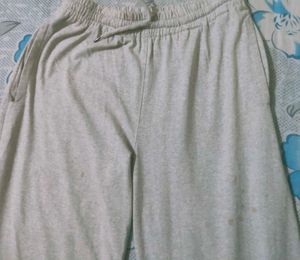 Grey track pant