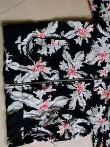 Stylish Floral Print Top