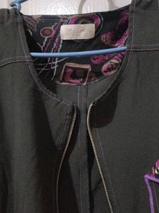 28.Stylish black vintage jacket