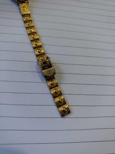 Elegant Gold Tone Women's Watch