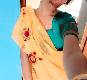 Elegant Yellow Saree