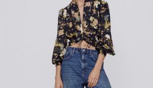 Floral Print Ruched Crop Top