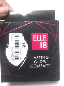 ELLE 18 Lasting Glow Compact 01 pearl