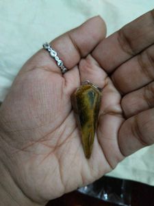 TIGER EYE GEMSTONE CRYSTAL PENDANT
