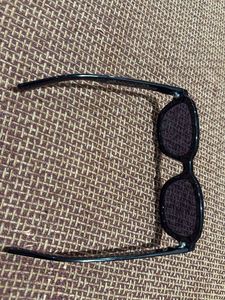 H&amp;M Unisex Black Sunglasses - UV lens