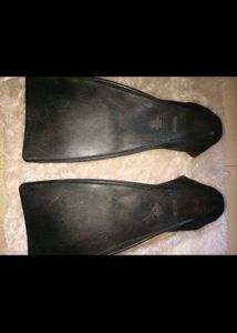 Black Swim Fins UK 9.5