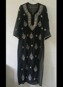 Black Embroidered Kurta