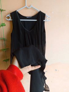 ❤️Elegant Black Dress with Tie Detail❤️