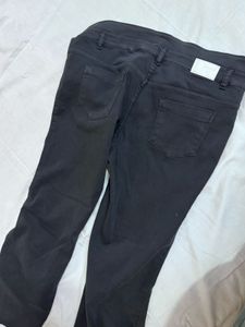 Stylish Black Flare Jeans