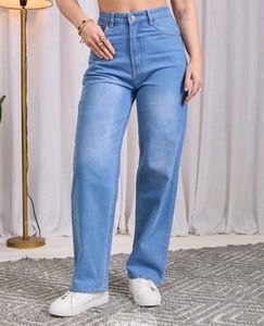 Light Wash Wide Leg Jeans