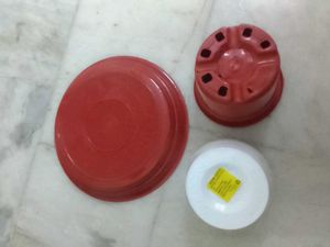 pack of 11 plant pots.