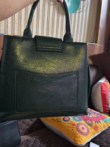 Stylish Green Handbag