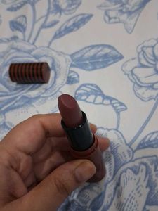 Nykaa Lipstick + Swiss Beauty Lipliner