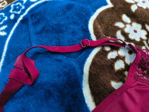 Lace Detail Magenta Bra and panty set