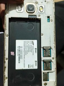 Samsung J5 model