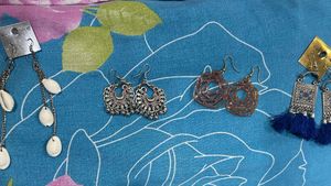 Earrings/ Hanging- Beautiful And Elegant